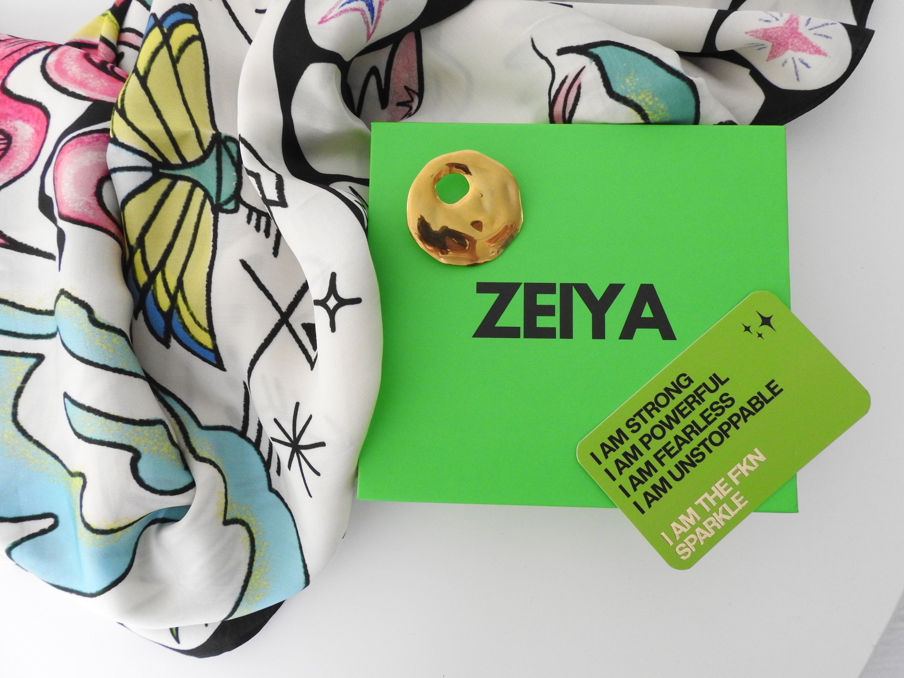 ENLIGHTENMENT PAREO / SCARF & GOLD ROUND BROOCH